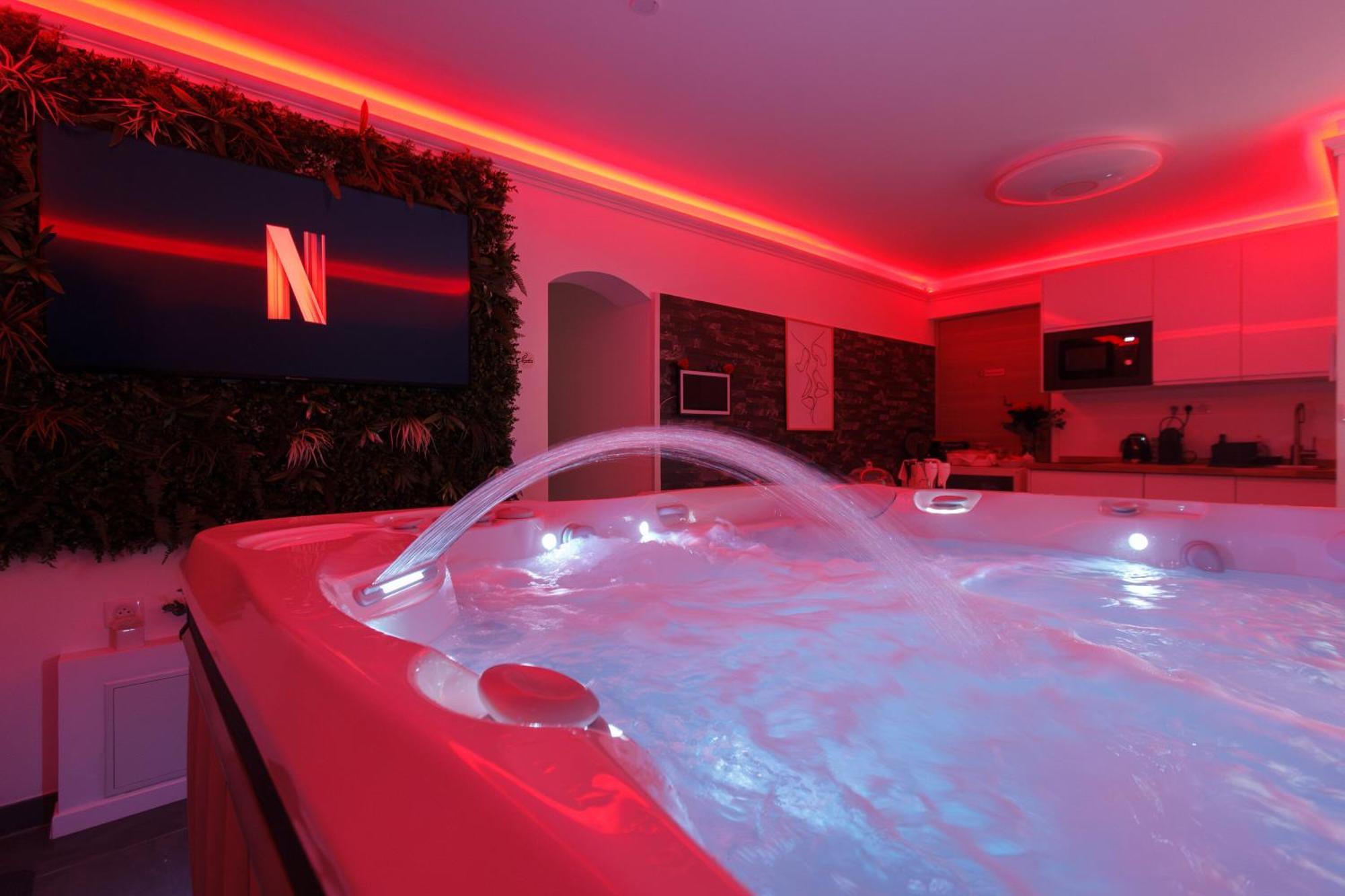 Casa Amor & Spa, Appartement Suite Jacuzzi & Piscine Chauffee Montfort-sur-Argens Eksteriør billede